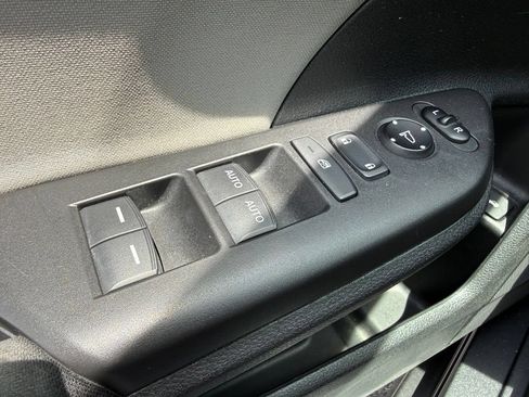 Used 2018 Honda Civic EX-T image 24