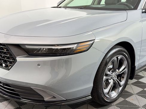 New 2026 Honda Accord EX-L image 9