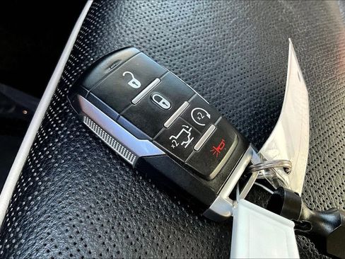 Used 2022 RAM 1500 Laramie image 10