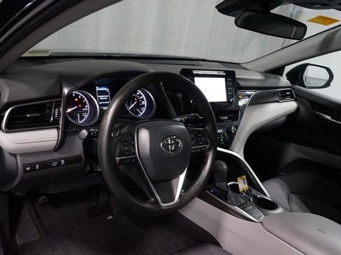 Used 2024 Toyota Camry LE FWD image 7
