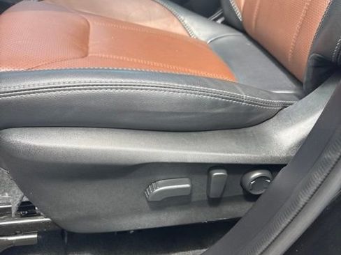 Used 2024 Subaru Forester Touring AWD/4WD image 29