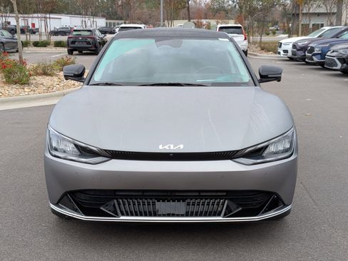 Used 2022 Kia EV6 GT-Line w/ First Edition Package image 8