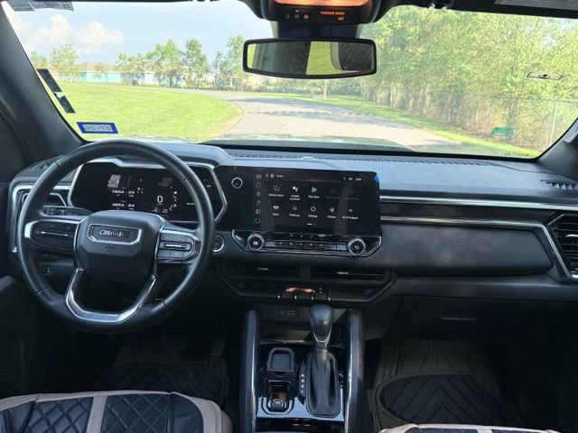Used 2024 GMC Canyon Elevation w/ Convenience Package RWD image 16