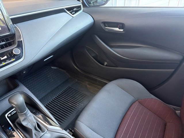 Used 2026 Toyota Corolla SE FWD image 30