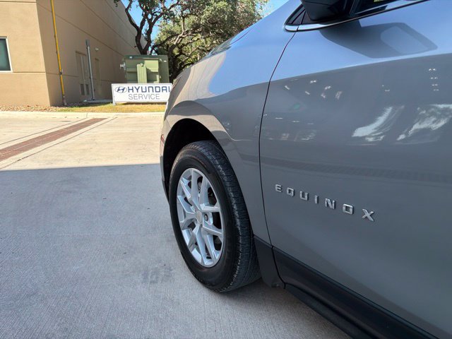 Used 2023 Chevrolet Equinox LT w/ Driver Convenience Package AWD/4WD image 15