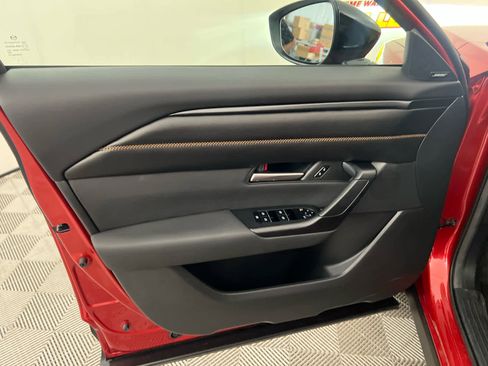 Certified 2025 MAZDA CX-50 AWD 2.5 Hybrid w/ Weather Package image 22