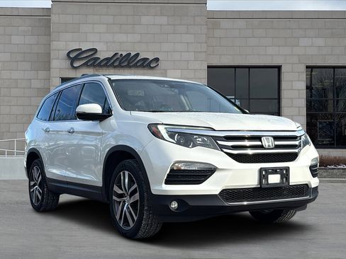 Used 2017 Honda Pilot Elite image 1