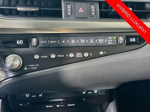 Used 2021 Lexus ES 300h w/ Premium Package FWD image 15