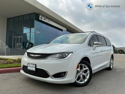 Used 2020 Chrysler Pacifica Limited