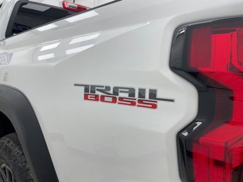 New 2026 Chevrolet Colorado Trail Boss AWD/4WD image 20