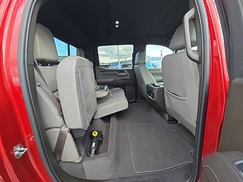 Used 2023 GMC Sierra 1500 SLT w/ SLT Convenience Package image 41