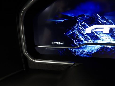 Used 2024 GMC Sierra 2500 AT4 w/ AT4 Premium Plus Package image 17