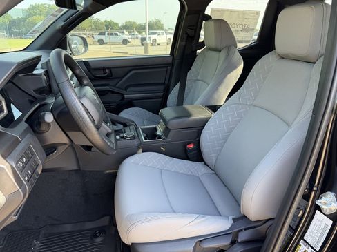 New 2026 Toyota Tacoma SR5 AWD/4WD image 23