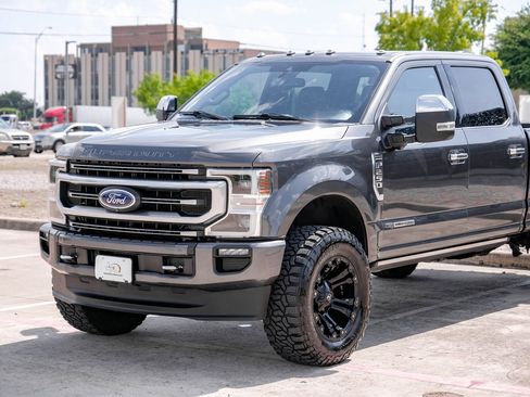 Used 2020 Ford F250 Platinum image 8