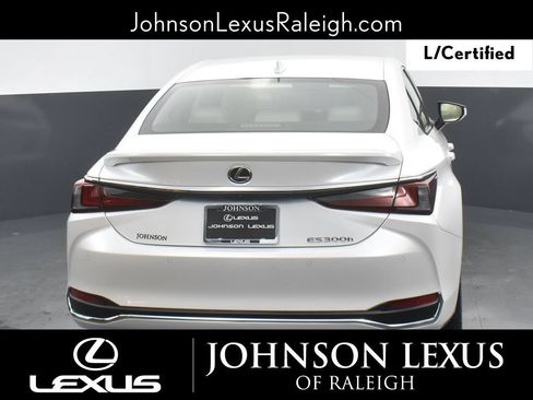 Certified 2025 Lexus ES 300h w/ Technology Package FWD image 8