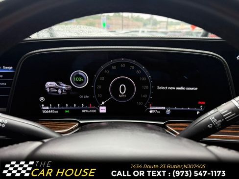 Used 2023 Cadillac Escalade ESV Luxury AWD/4WD image 29