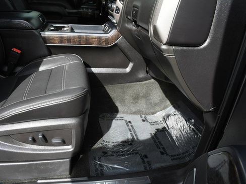 Used 2016 GMC Sierra 2500 Denali w/ Duramax Plus Package image 26