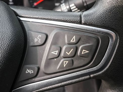 Used 2018 Chevrolet Malibu LT image 21