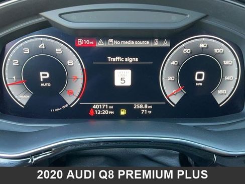 Used 2020 Audi Q8 Premium Plus w/ Premium Plus Package image 28