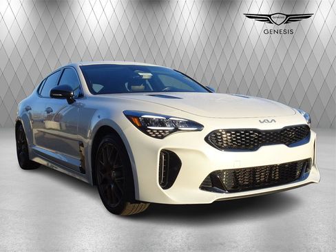 Used 2022 Kia Stinger GT-Line image 5