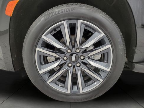 Certified 2021 Cadillac Escalade Sport AWD/4WD image 3