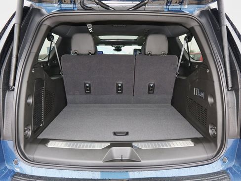 New 2026 GMC Yukon XL Denali w/ Denali Reserve Package image 6