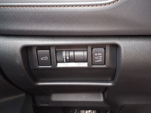 Used 2025 Subaru Forester Touring AWD/4WD image 24