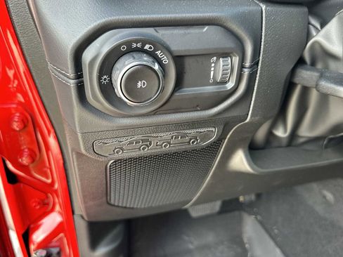New 2026 Jeep Wrangler Sahara AWD/4WD image 27