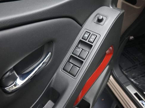 Used 2023 Nissan Frontier PRO-4X w/ Technology Package image 11