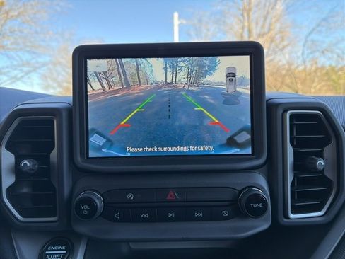 Used 2023 Ford Bronco Sport Outer Banks w/ Tech Package image 16