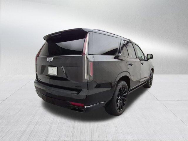 Certified 2023 Cadillac Escalade Sport Platinum w/ LPO, ONYX Package AWD/4WD image 5