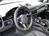 Used 2022 Porsche Cayenne image 4