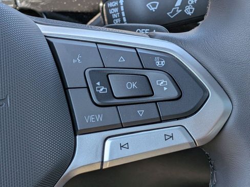 Used 2026 Volkswagen Atlas Cross Sport SEL Premium R-Line AWD/4WD image 18