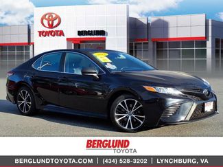Used 2019 Toyota Camry SE image 1