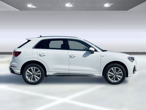 New 2025 Audi Q3 2.0T Premium image 8