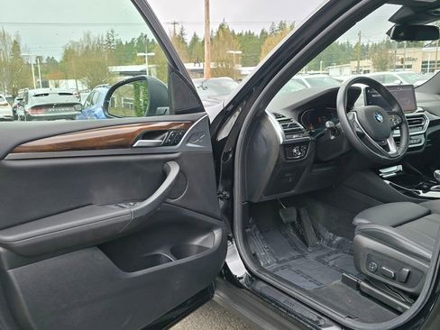 Used 2024 BMW X3 xDrive30i AWD/4WD image 19