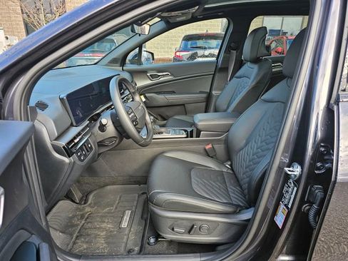 New 2026 Kia Sportage X-Line w/ X-Line Premium Package AWD/4WD image 18
