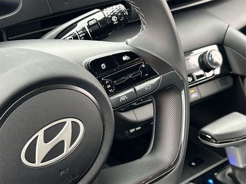 New 2025 Hyundai Elantra Sport image 23