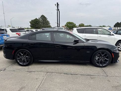 Used 2019 Dodge Charger R/T w/ Driver Confidence Group RWD image 8