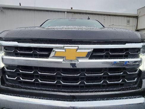 Used 2023 Chevrolet Silverado 1500 LT image 14