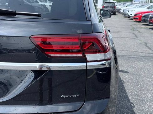Used 2023 Volkswagen Atlas Cross Sport SE AWD/4WD image 8