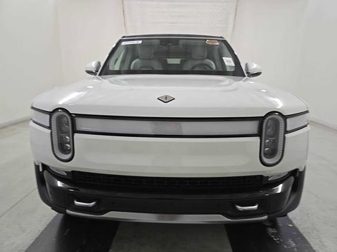 Used 2024 Rivian R1S Adventure AWD/4WD image 7
