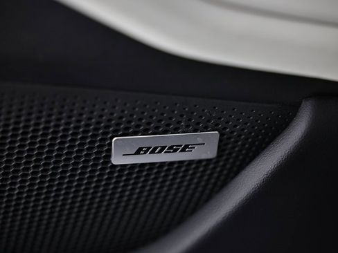 Certified 2024 Porsche Taycan image 20