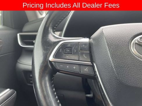 Used 2020 Toyota Highlander Limited AWD/4WD image 30