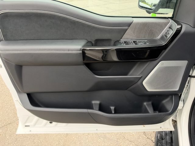 Used 2023 Ford F150 Lightning Platinum AWD/4WD image 24