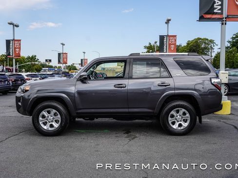 Used 2023 Toyota 4Runner SR5 Premium image 12