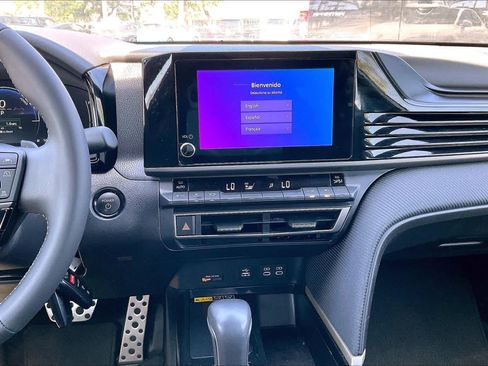 Used 2026 Toyota Camry SE FWD image 29