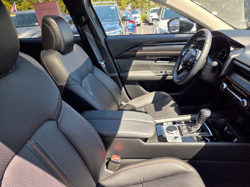 Used 2025 MAZDA CX-50 AWD 2.5 S w/ Weather Package image 29