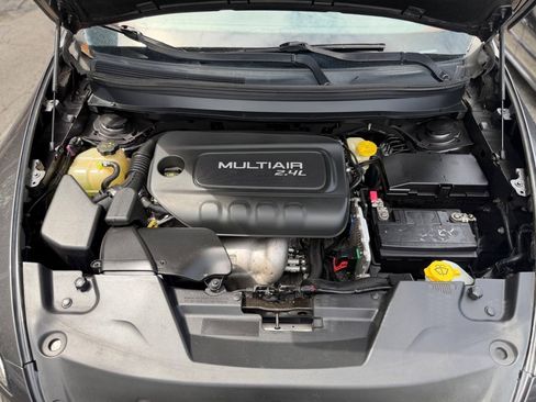 Used 2016 Jeep Cherokee Limited FWD image 27