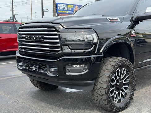 Used 2022 RAM 3500 Limited AWD/4WD image 38